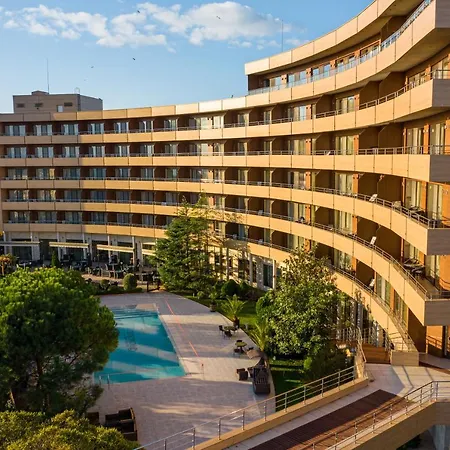 Grand - Medical Hotell 5*