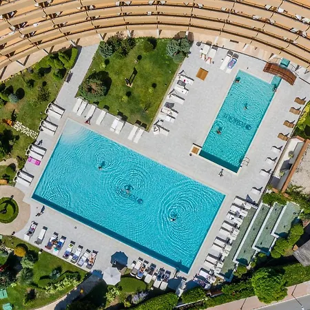 Grand - Medical Hotell 5*