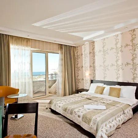 Grand - Medical Hotel