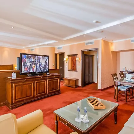 Hotell Grand - Medical