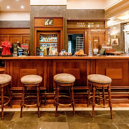 Grand - Medical Hotell