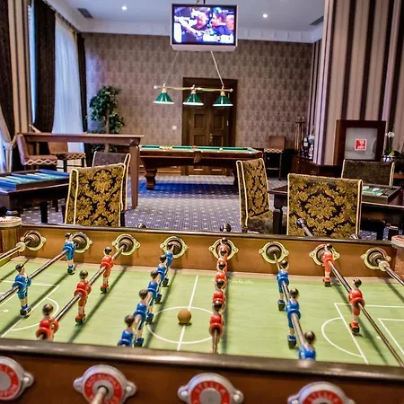 Hotel Grand - Medical