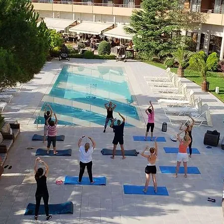 Ξενοδοχείο Grand - Medical 5*