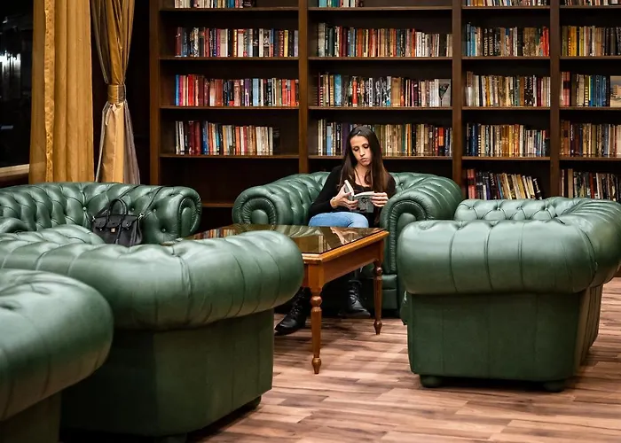 Grand - Medical Hotel