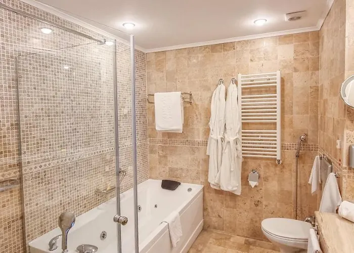 Hotel Grand - Medical Pomorie